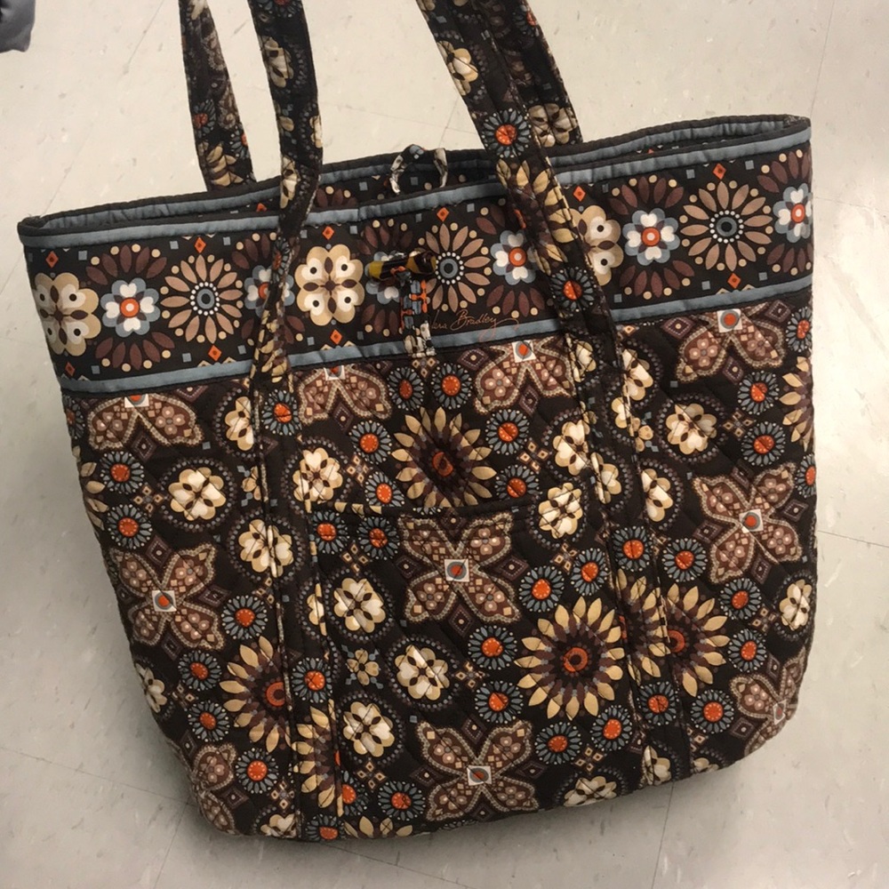 Barely used Vera Bradley large tote